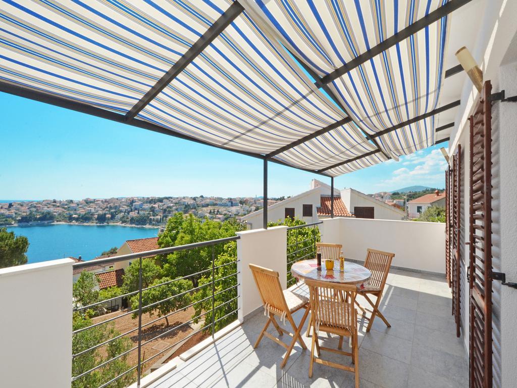Sea View Apartment トロギール エクステリア 写真
